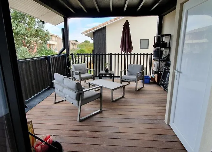 Clos Des Violettes Homestay *